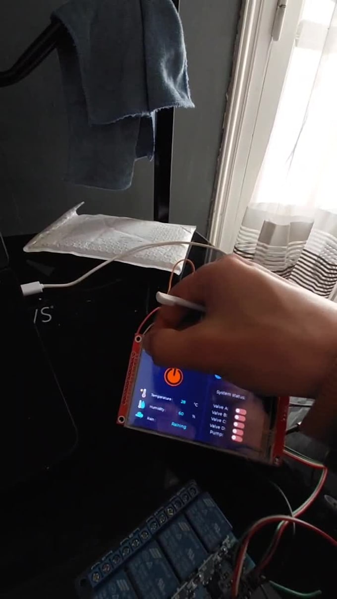 do a custom esp32 UI design using lvgl library