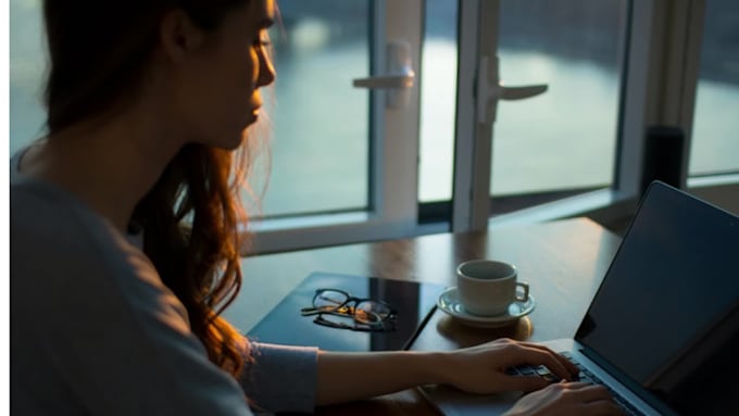 write proper SEO shopify product description with title