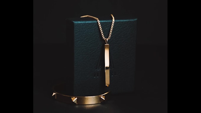 do professional jewelry retouching and editing