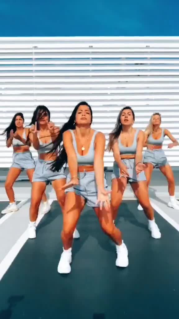 do tik tok dance video, shuffle dance, group dance video