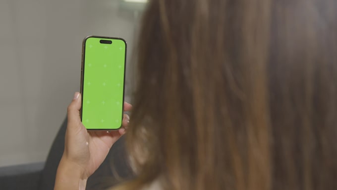 do screen replacement, tracking , visual effects and replacements