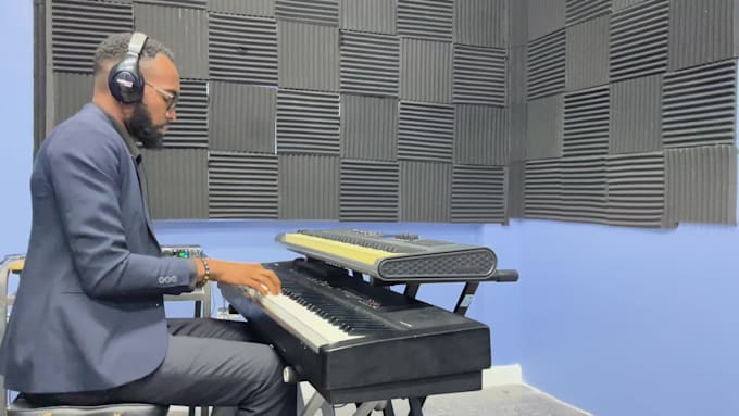 provide professional quality piano,organ,keys recordings