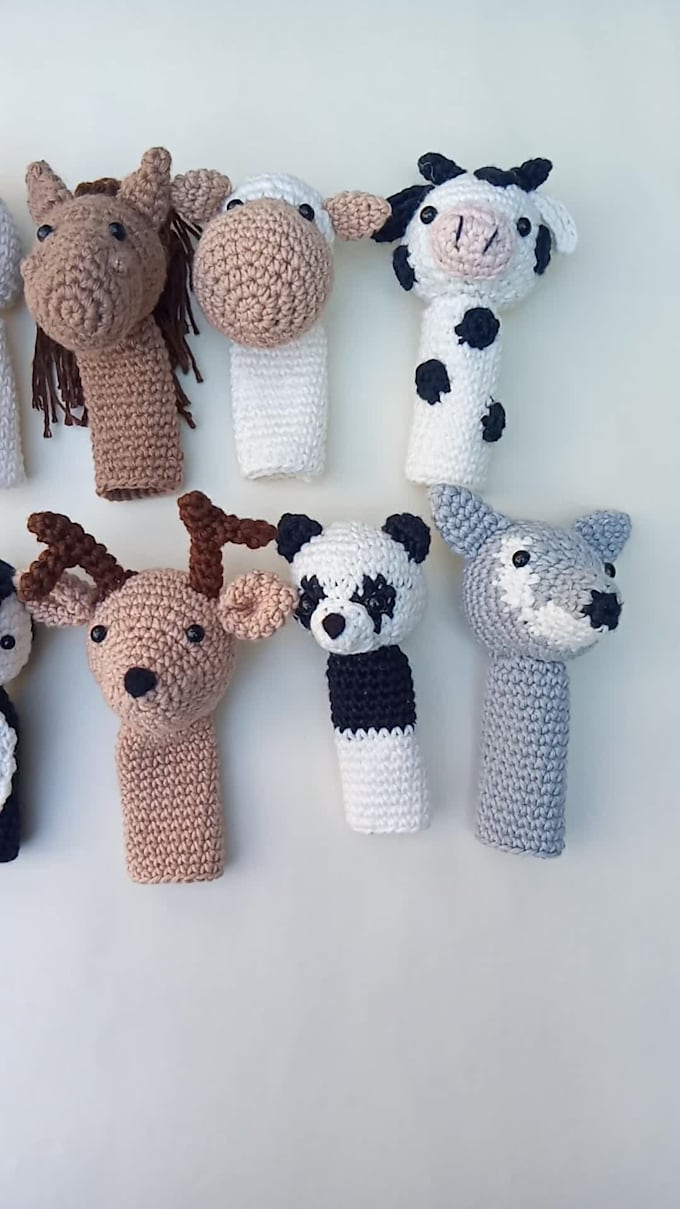 make a finger puppets for you
