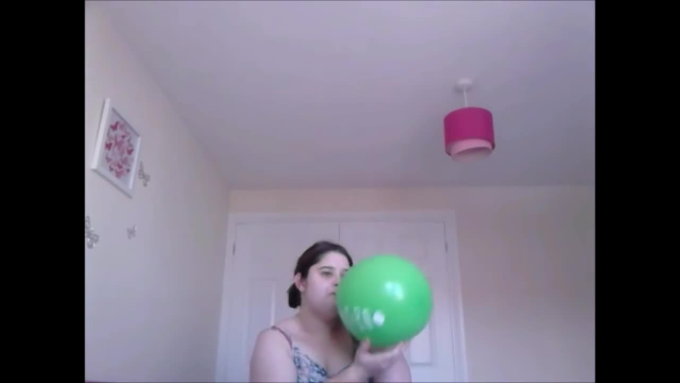 Make A Custom Balloon Fetish Video For You By Bellesballoons