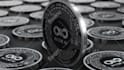 design gold, silver coin animation 4k, crypto token, and  3d bitcoin logo