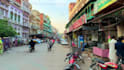 shoot  stunning 4k street  walking video of lahore pakistan