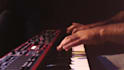 play a crazy fender rhodes solo