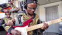 record custom loop packs with electric guitar, acoustic guitar, or ukulele