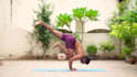 teach online yoga classes in live sessions