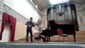 teach violin for all levels and ages, modern and baroque