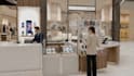 design a 3d mobile gadget showroom with realistic rendering