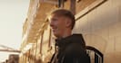 do pro video colour grading with davinci resolve