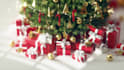 make beautiful awesome chrstmas tree animation video